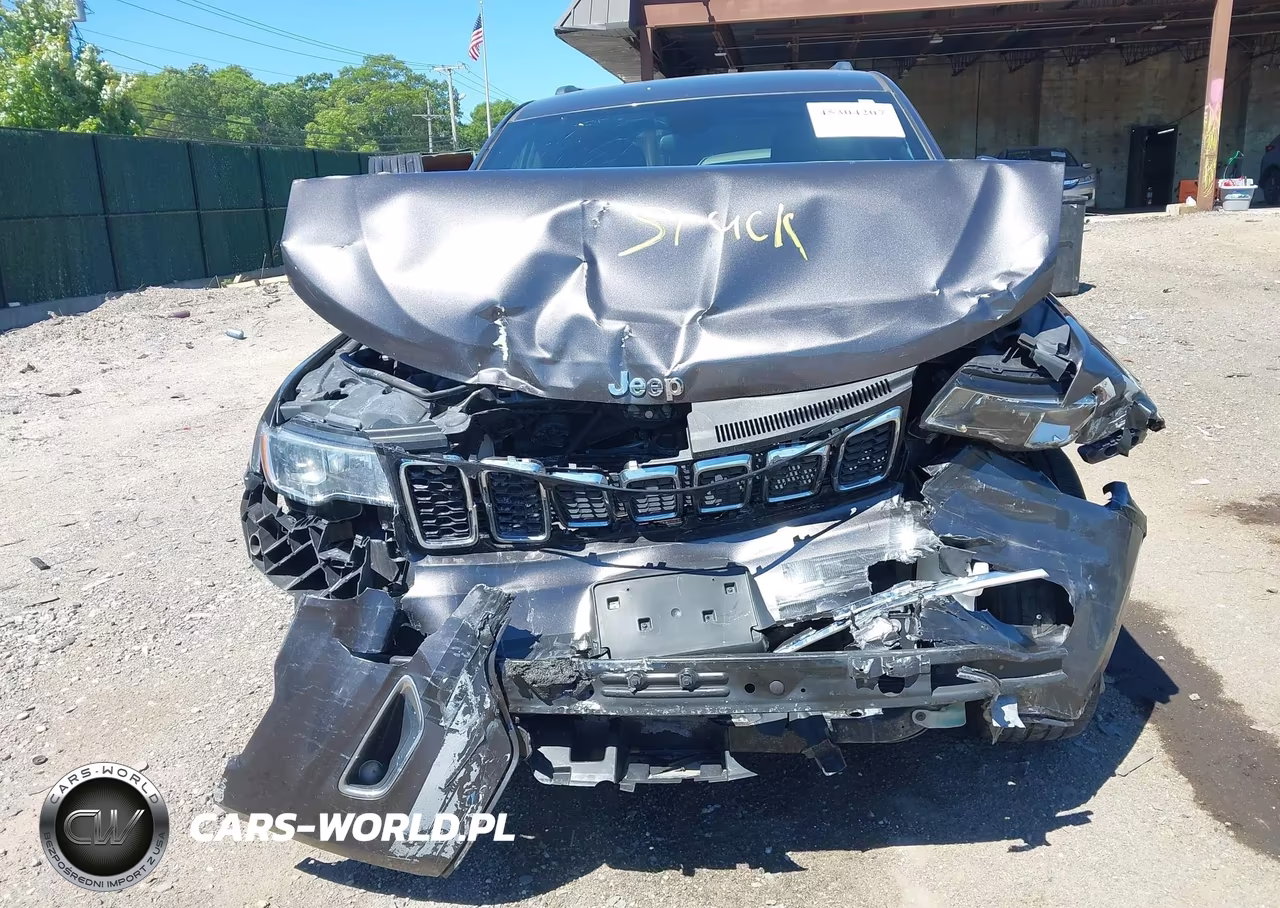2021 Jeep Grand Cherokee Laredo E 4X4 VIN:1C4RJFAG2MC594436 - 6