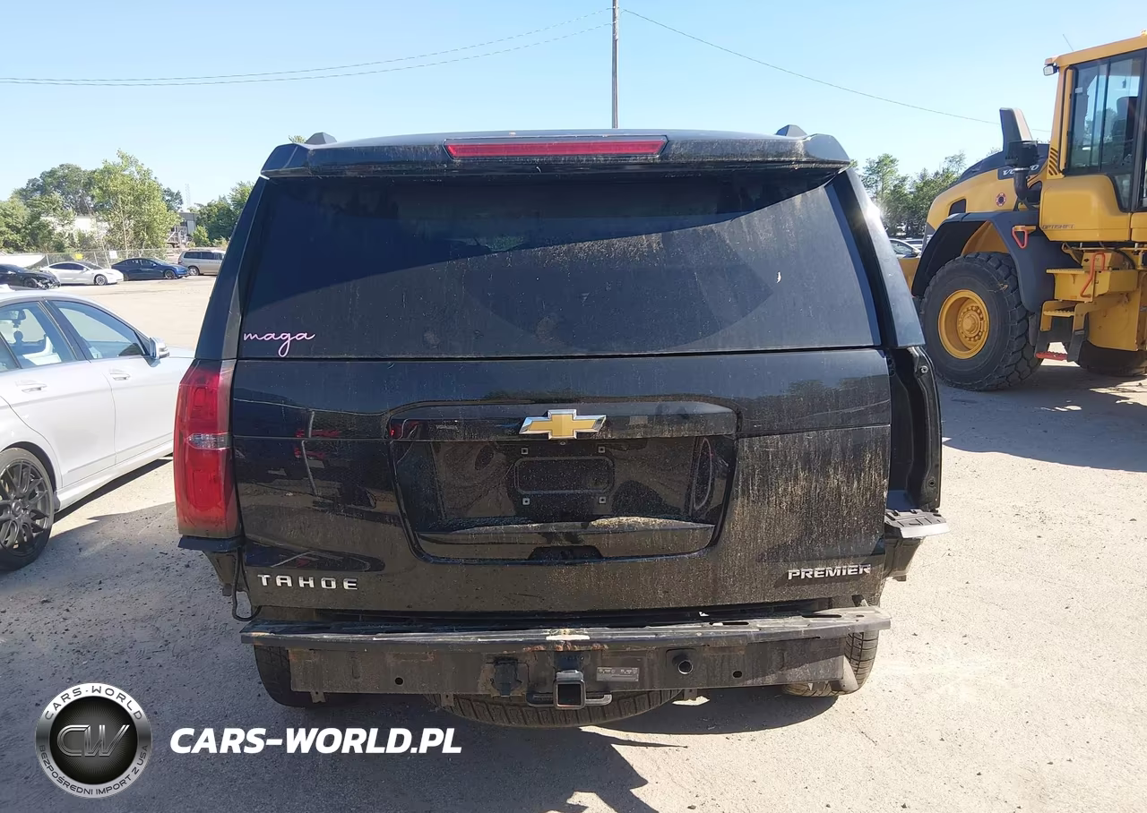 2019 Chevrolet Tahoe Premier VIN:1GNSKCKC2KR222489 - 17