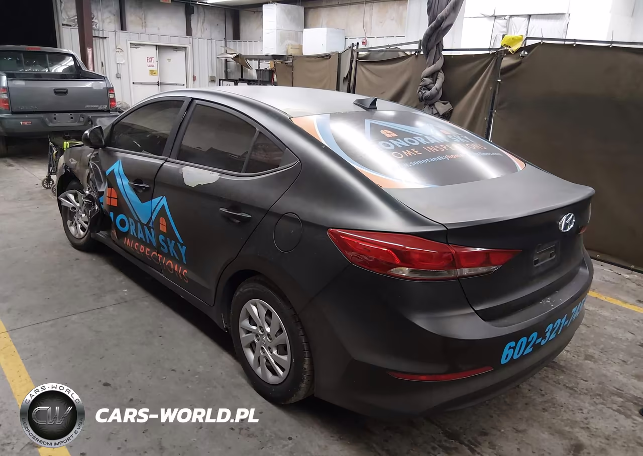 2017 Hyundai Elantra Se VIN:5NPD74LF9HH158131 - 3