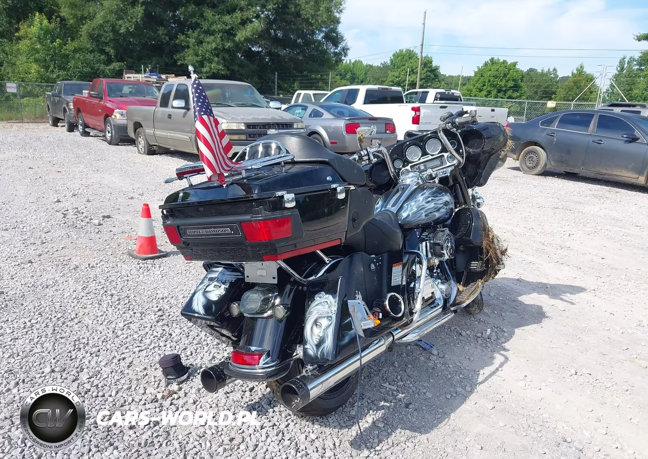 2013 Harley-Davidson Flhtcu Ultra Classic Electra Gld VIN:1HD1FCM17DB641596 - 4