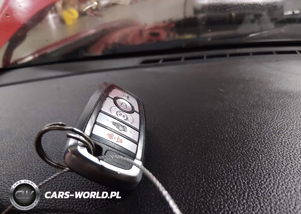 2018 Ford Mustang Ecoboost Premium VIN:1FATP8UH3J5155563 - 11