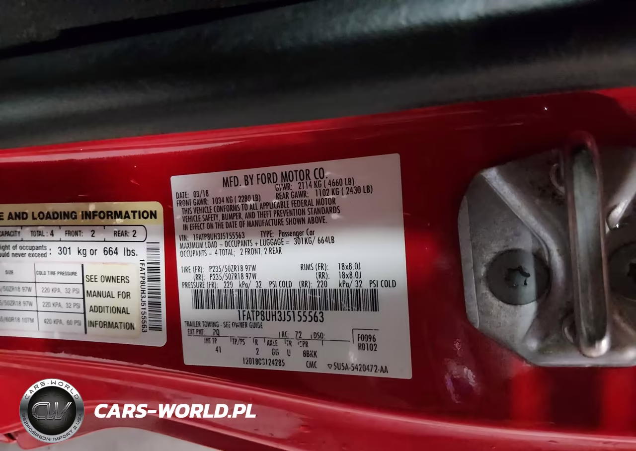 2018 Ford Mustang Ecoboost Premium VIN:1FATP8UH3J5155563 - 9