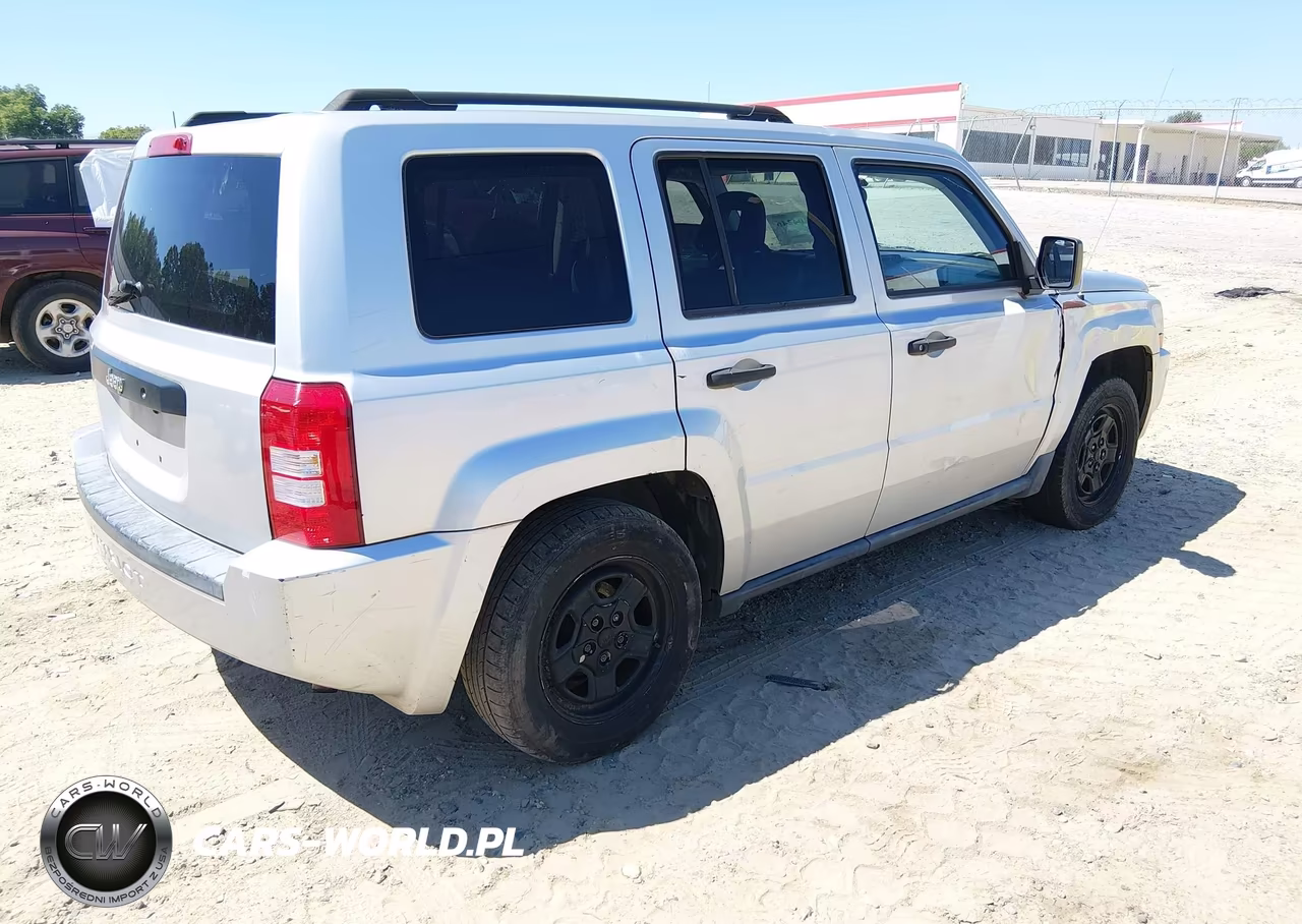 2007 Jeep Patriot Sport VIN:1J8FT28W77D398227 - 4