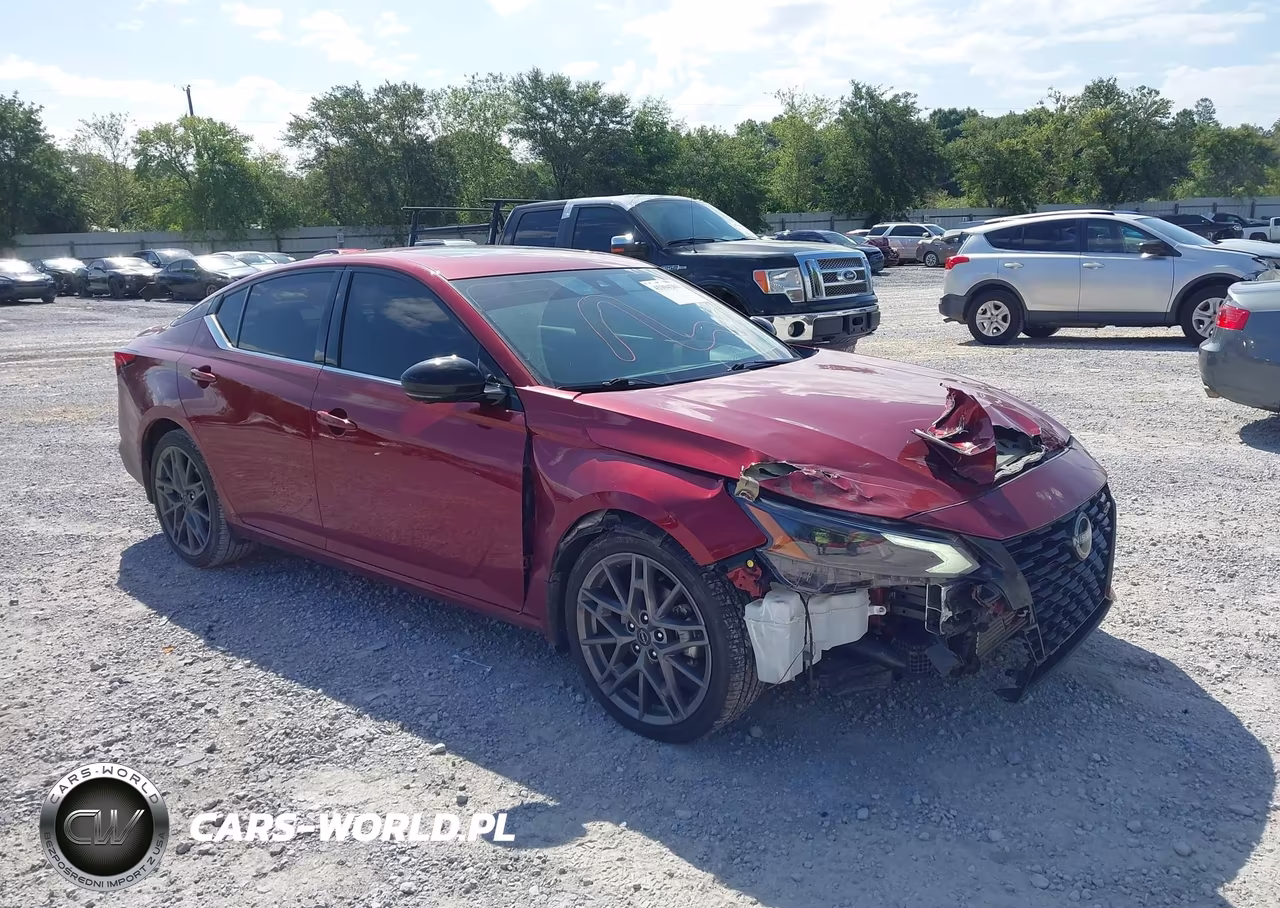 2024 Nissan Altima Sr Vc-Turbo Fwd – zdjęcie 1 z 16