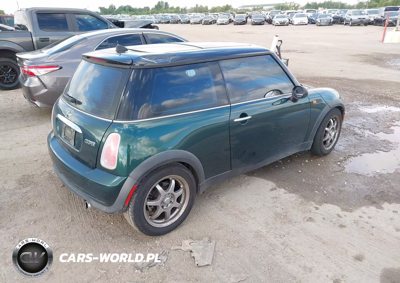 2005 Mini Cooper VIN:WMWRC33425TJ63850 - 4
