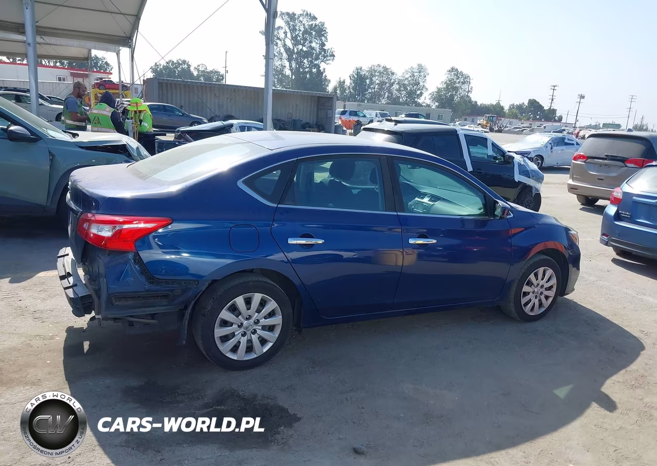 2018 Nissan Sentra S VIN:3N1AB7AP0JY272092 - 14