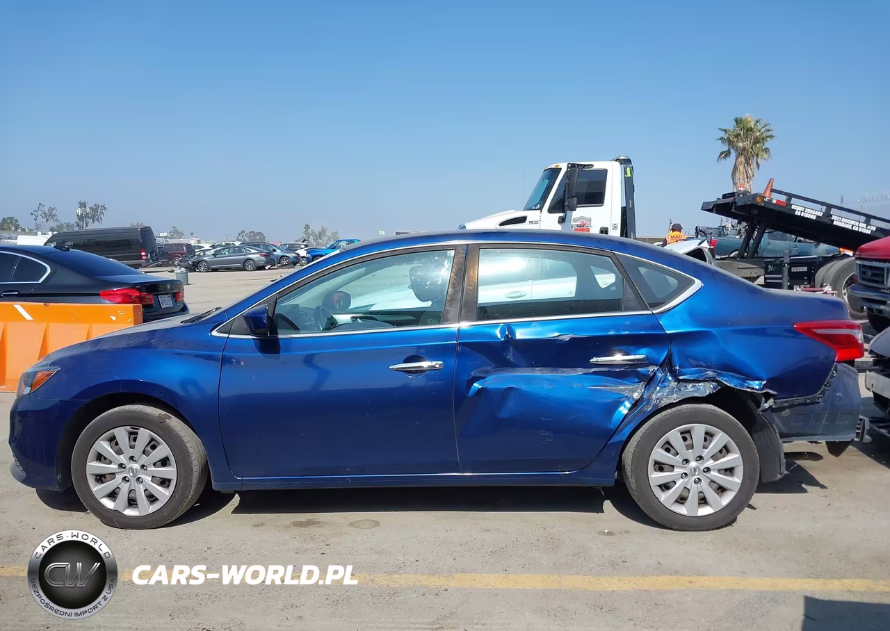 2018 Nissan Sentra S VIN:3N1AB7AP0JY272092 - 15