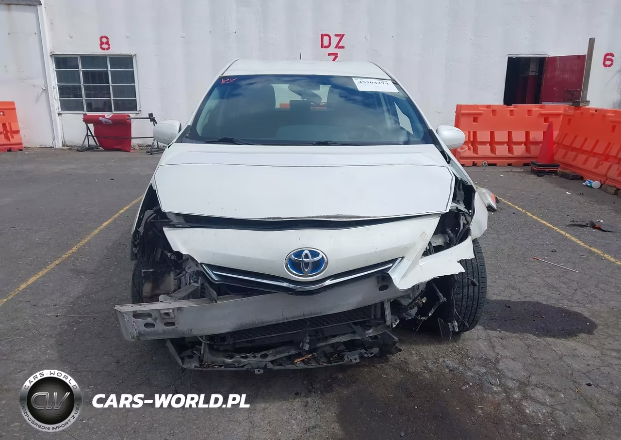 2014 Toyota Prius V Three VIN:JTDZN3EU1EJ008454 - 13
