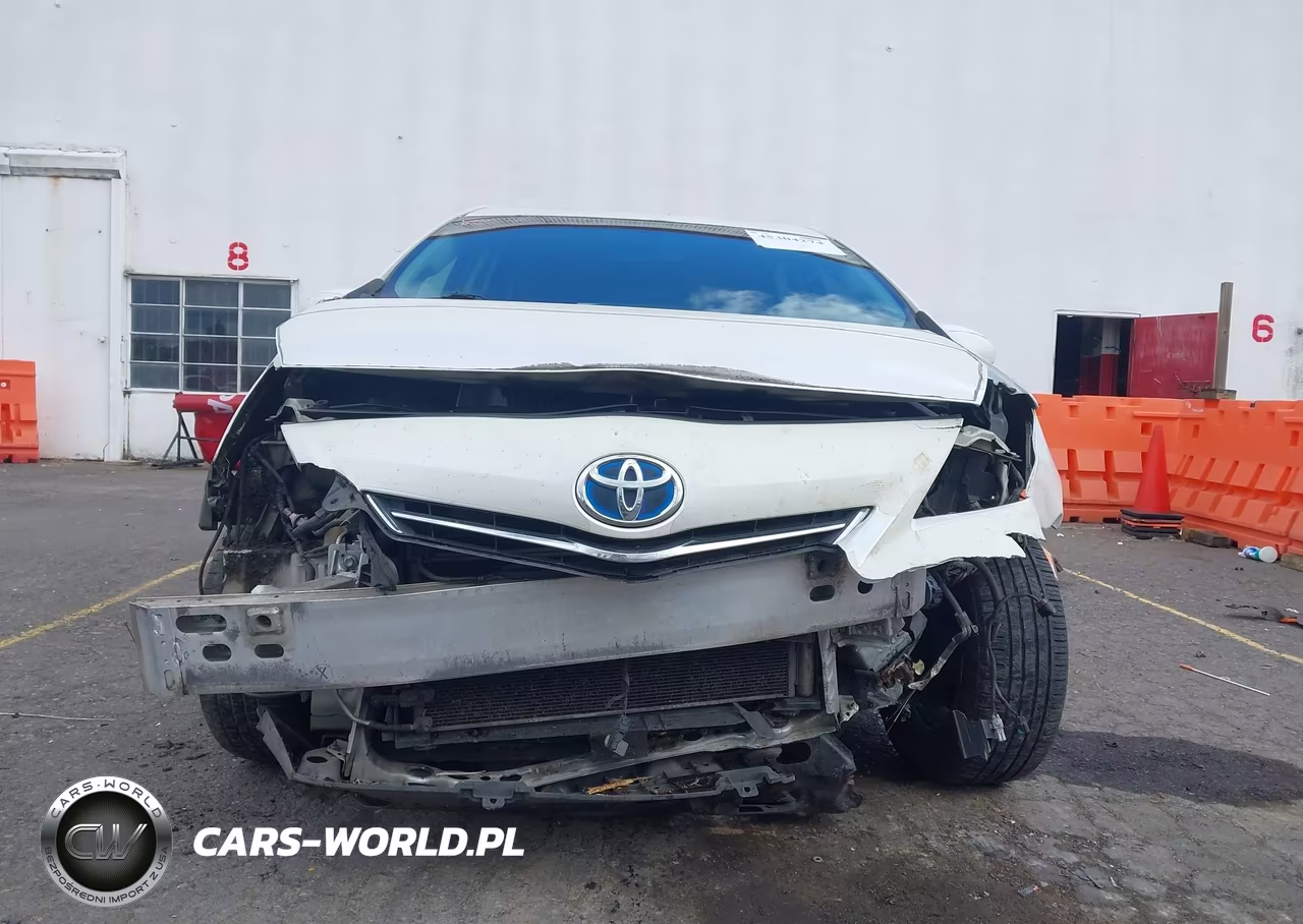2014 Toyota Prius V Three VIN:JTDZN3EU1EJ008454 - 6