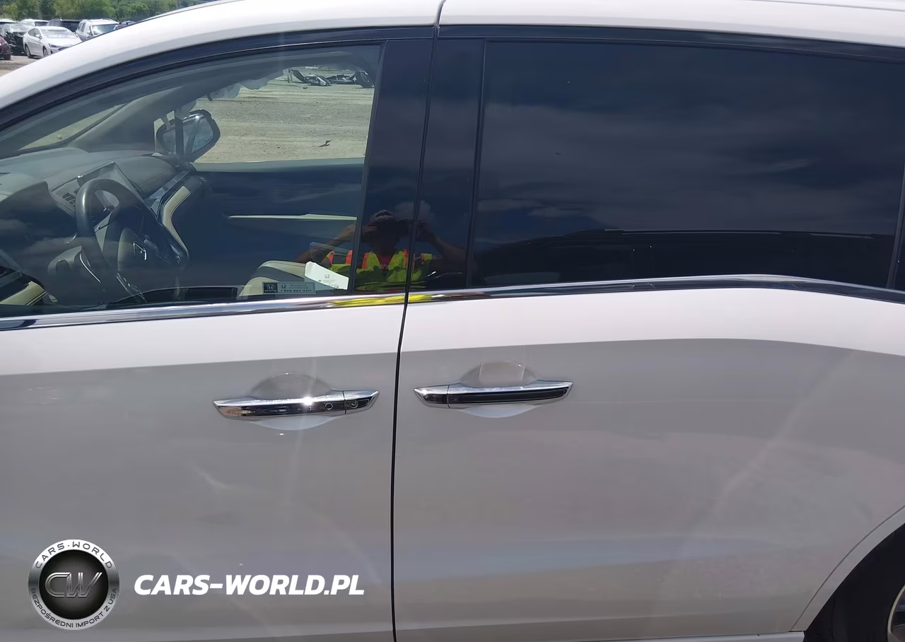 2022 Honda Odyssey Elite VIN:5FNRL6H9XNB058453 - 15