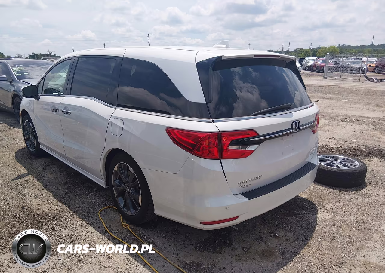 2022 Honda Odyssey Elite VIN:5FNRL6H9XNB058453 - 3