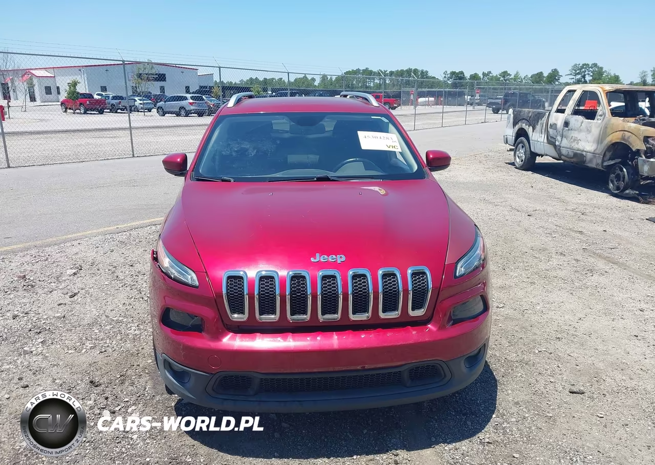 2014 Jeep Cherokee Latitude VIN:1C4PJLCB0EW186816 - 11