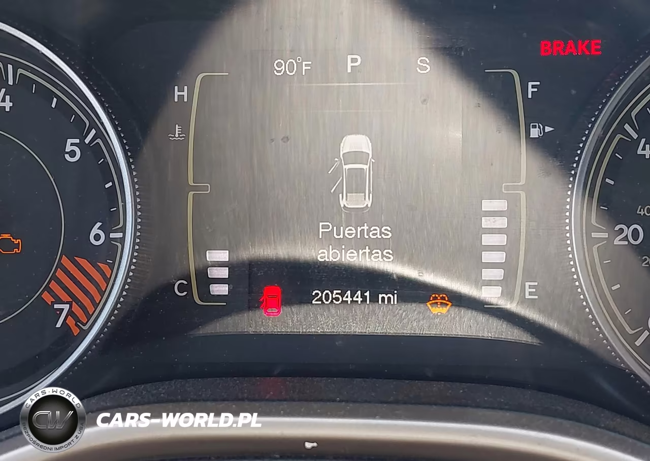 2014 Jeep Cherokee Latitude VIN:1C4PJLCB0EW186816 - 14