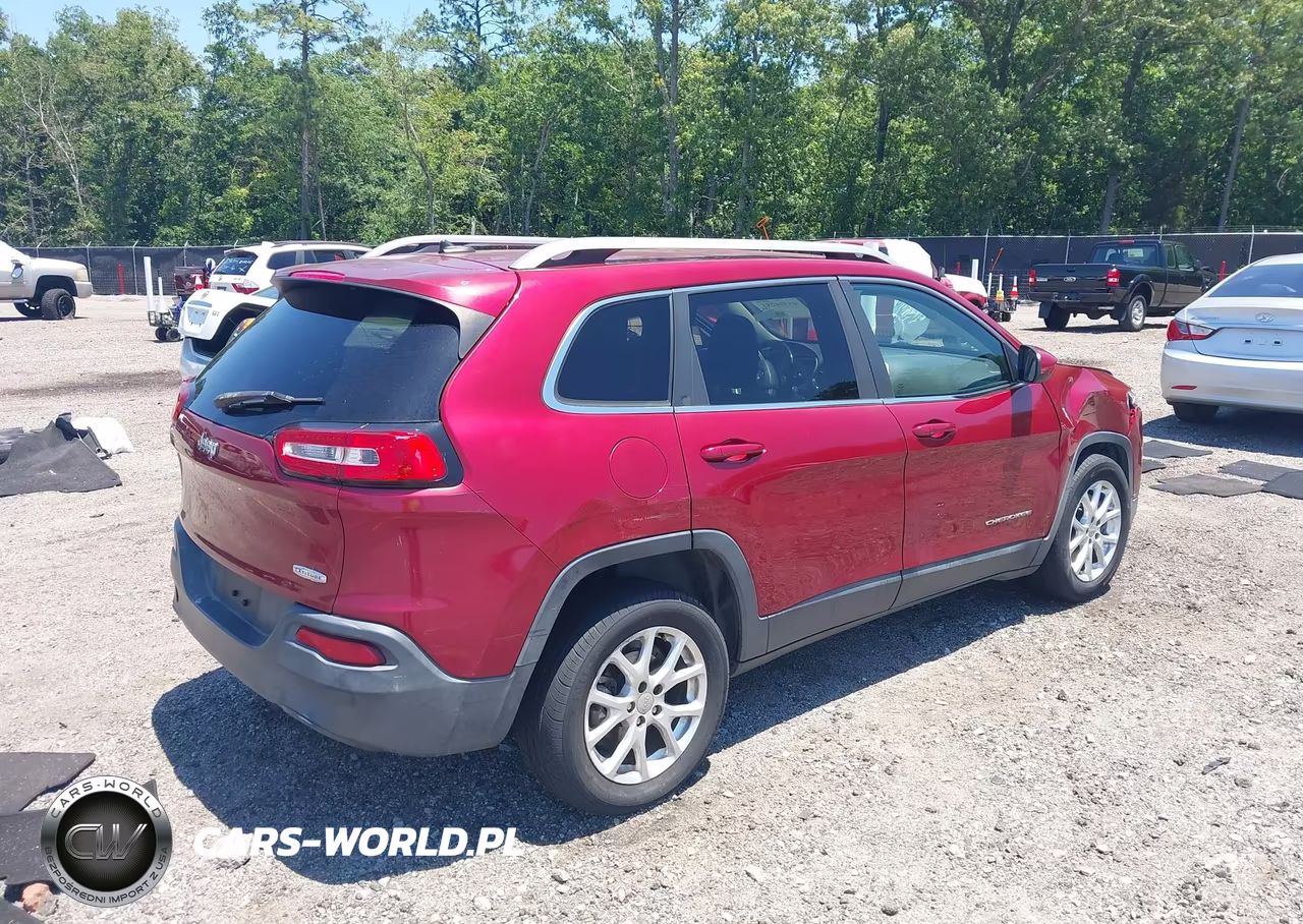 2014 Jeep Cherokee Latitude VIN:1C4PJLCB0EW186816 - 4