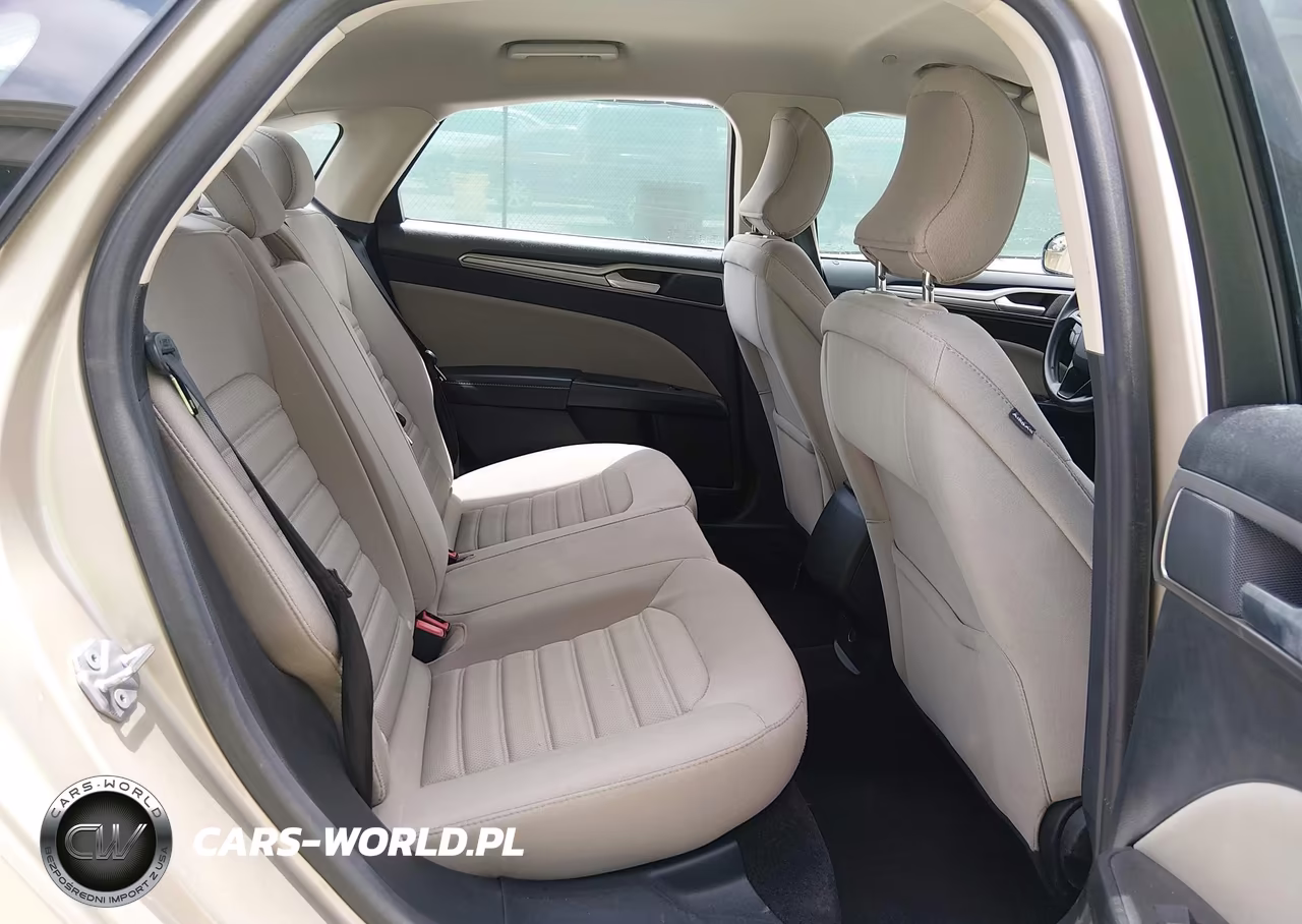 2018 Ford Fusion Hybrid S VIN:3FA6P0UUXJR281976 - 8