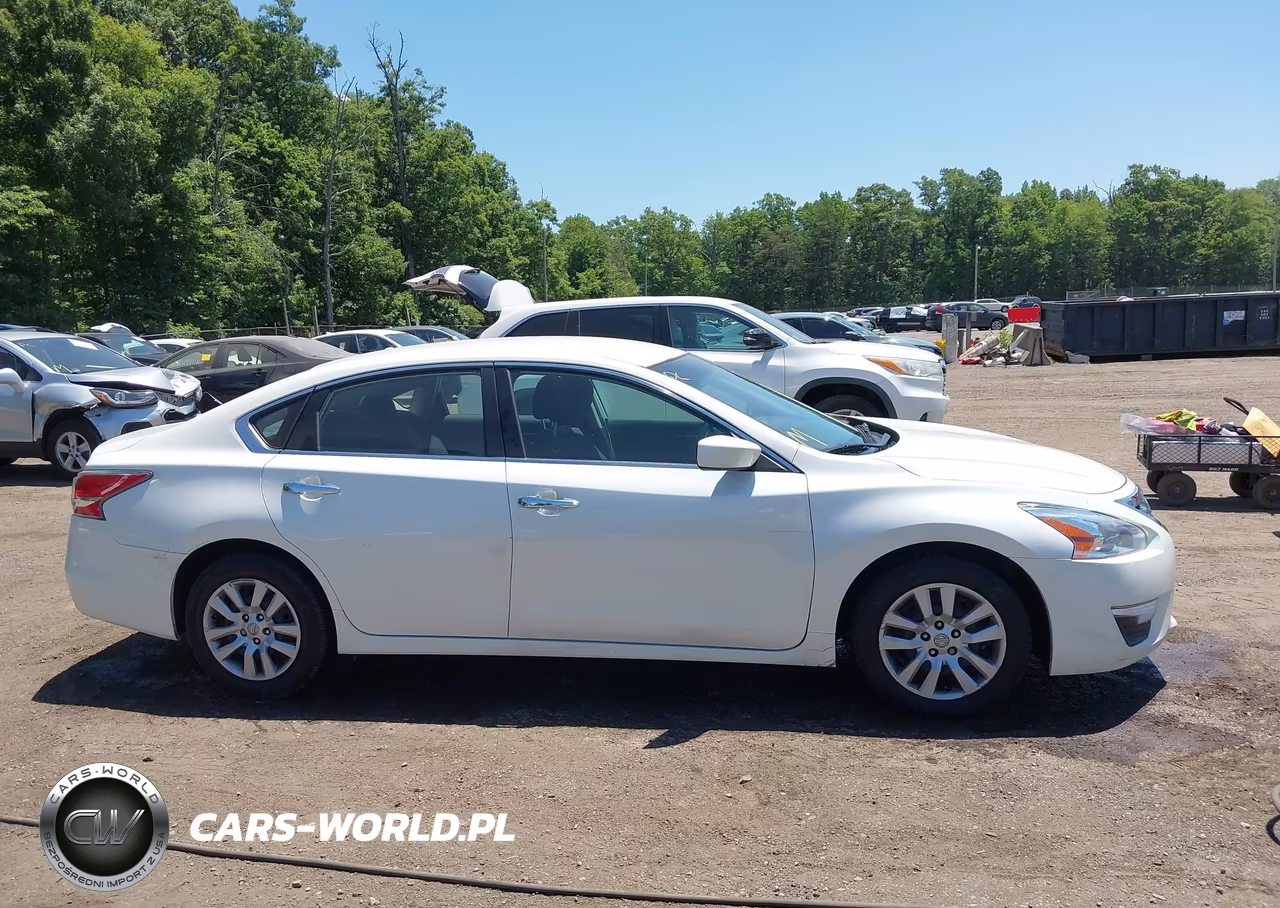 2014 Nissan Altima 2.5 S VIN:1N4AL3AP6EC128411 - 13
