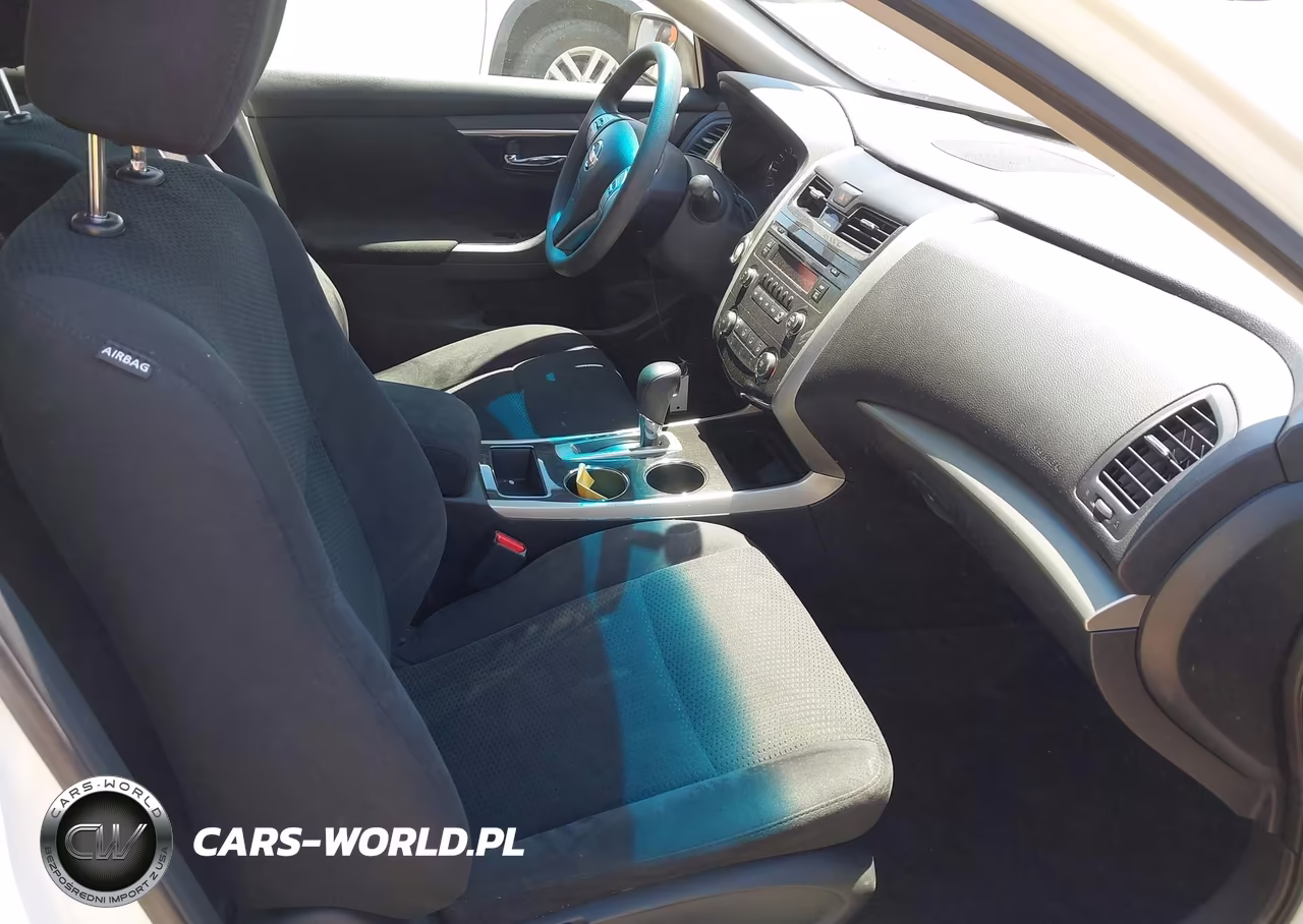 2014 Nissan Altima 2.5 S VIN:1N4AL3AP6EC128411 - 5