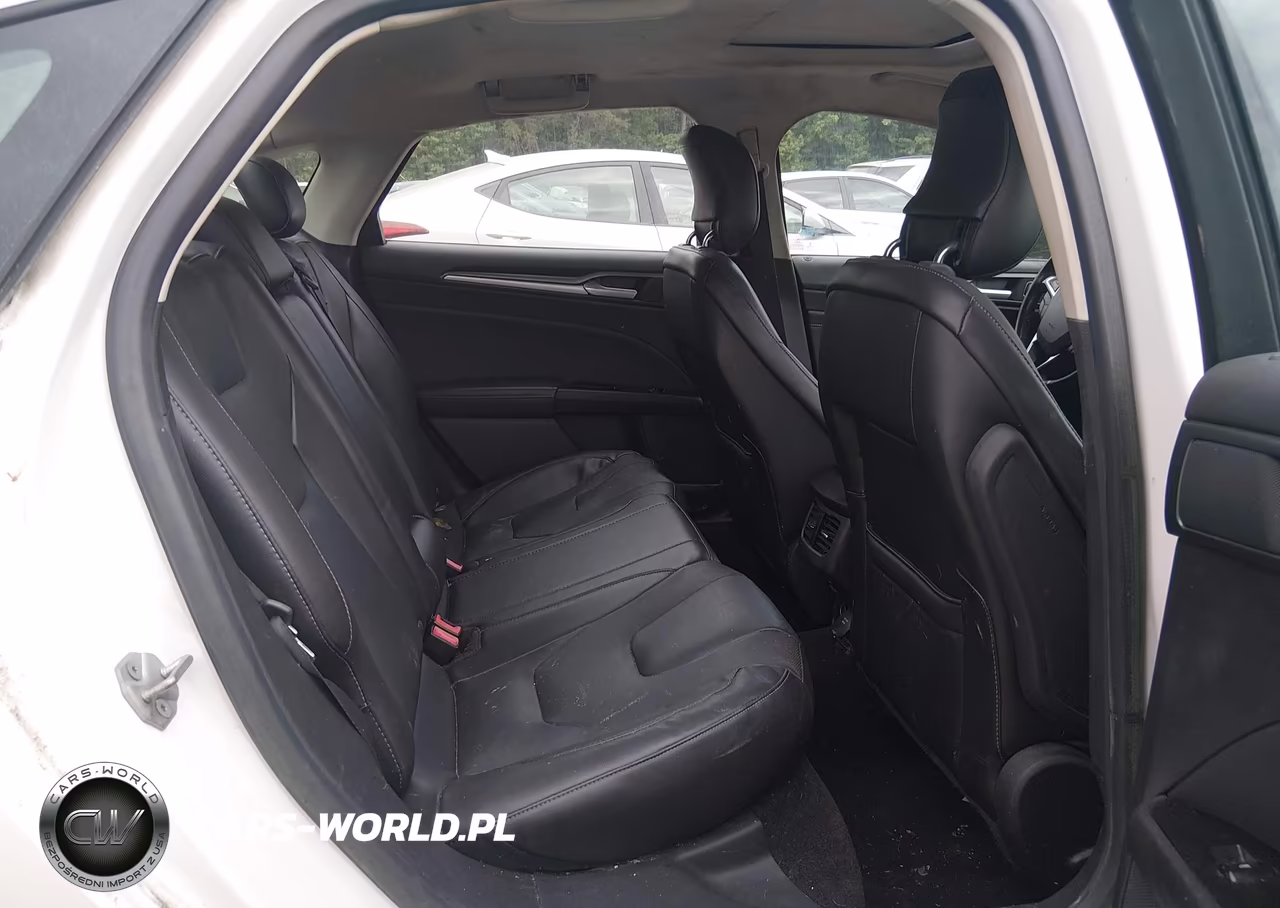 2013 Ford Fusion Titanium VIN:3FA6P0K90DR389025 - 8
