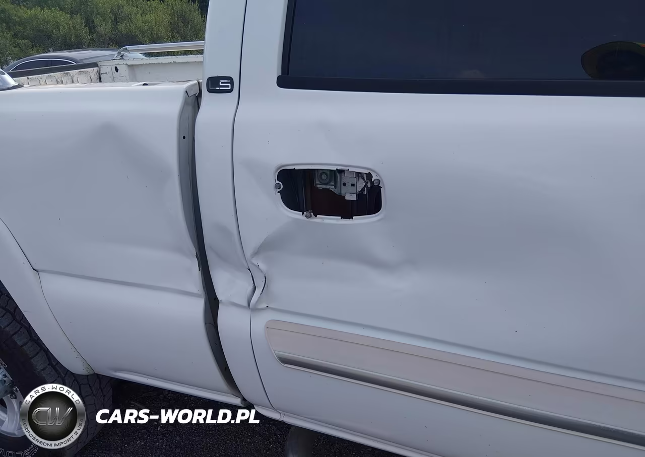 2005 Chevrolet Silverado 2500Hd Ls VIN:1GCHC23U15F823044 - 6