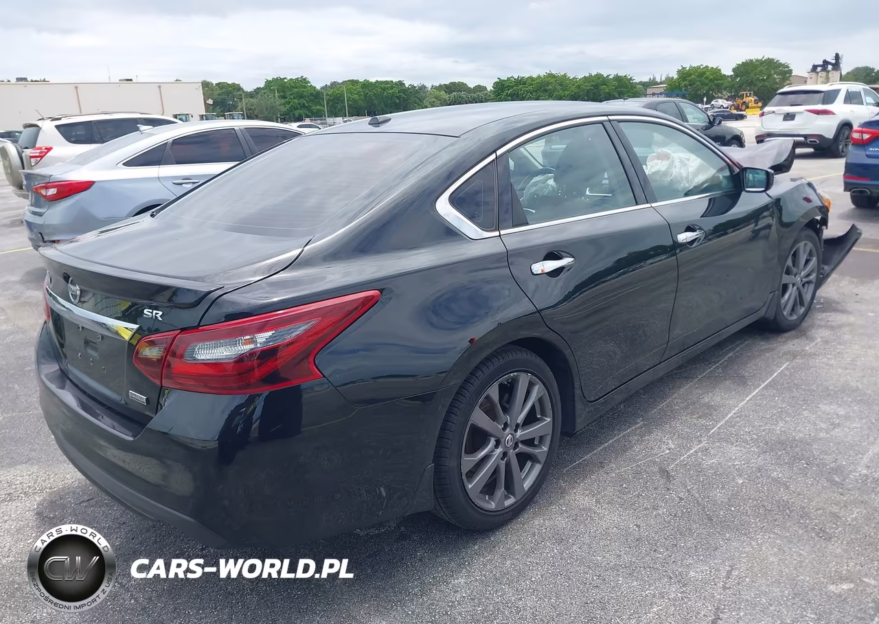 2018 Nissan Altima 2.5 Sr VIN:1N4AL3AP9JC242171 - 4