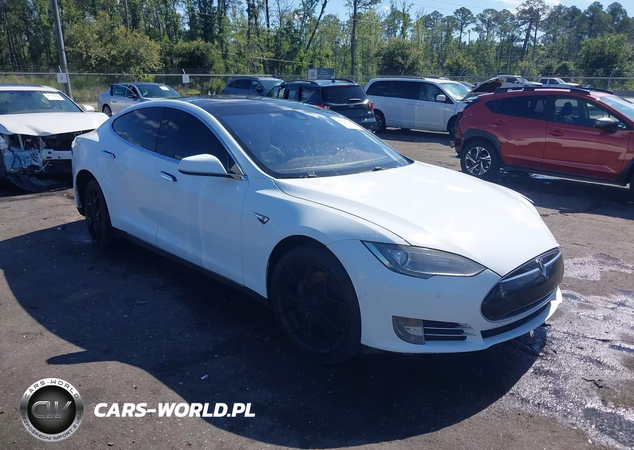 2015 Tesla Model S 70D-85D-P85D – zdjęcie 1 z 15