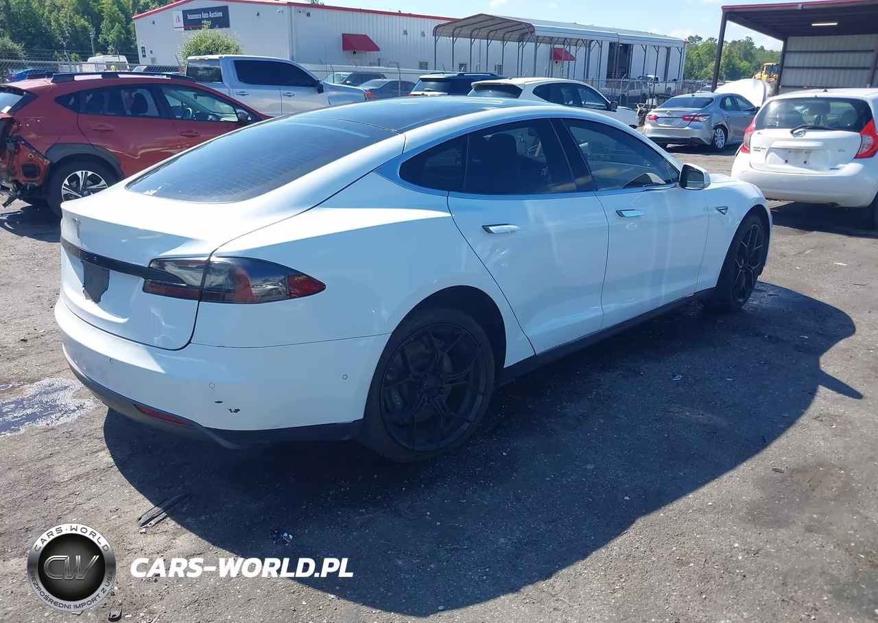 2015 Tesla Model S 70D-85D-P85D VIN:5YJSA1S20FF094871 - 4