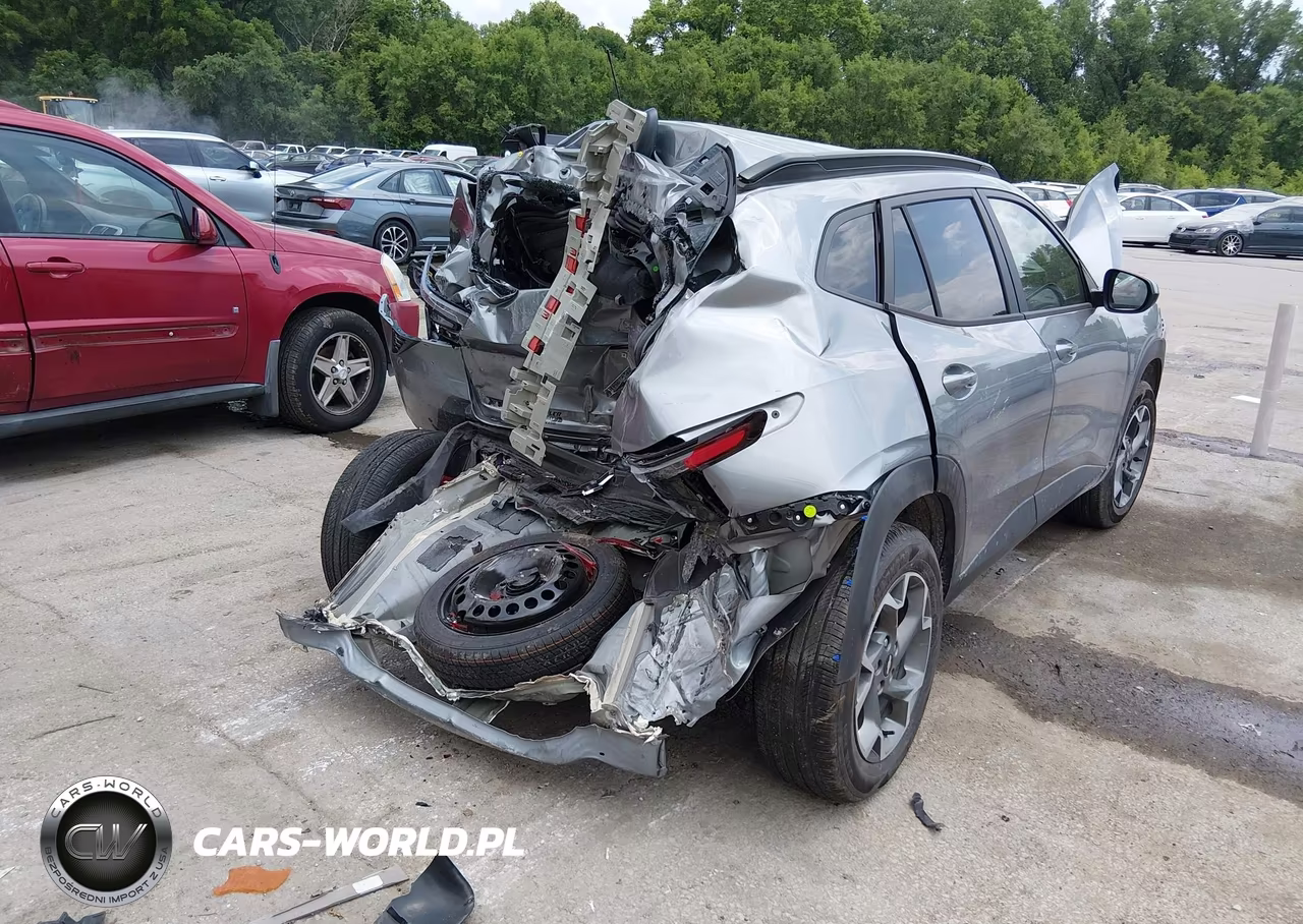 2026 Chevrolet Trax Fwd Lt VIN:KL77LHEP9TC012724 - 4