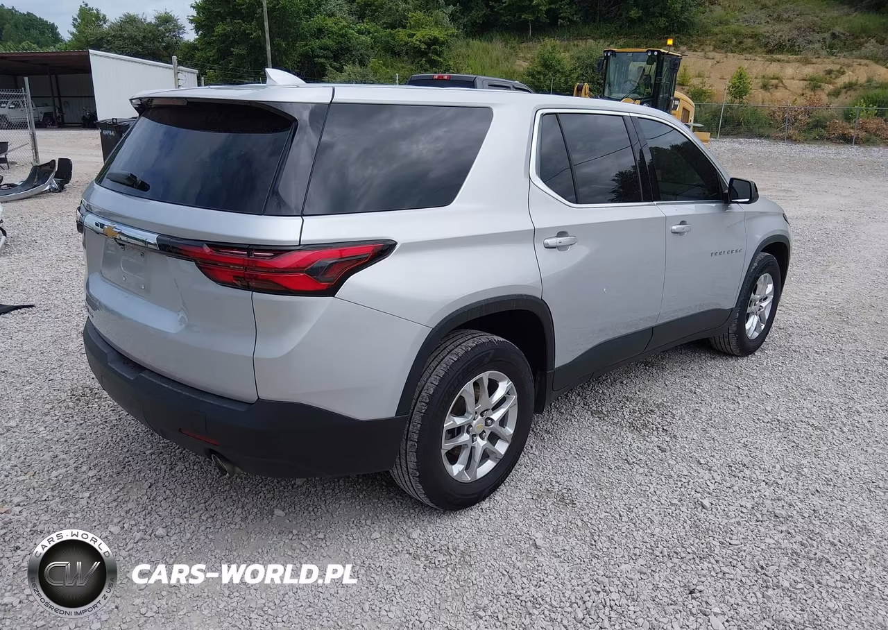 2022 Chevrolet Traverse Awd Ls VIN:1GNEVFKW0NJ164756 - 4