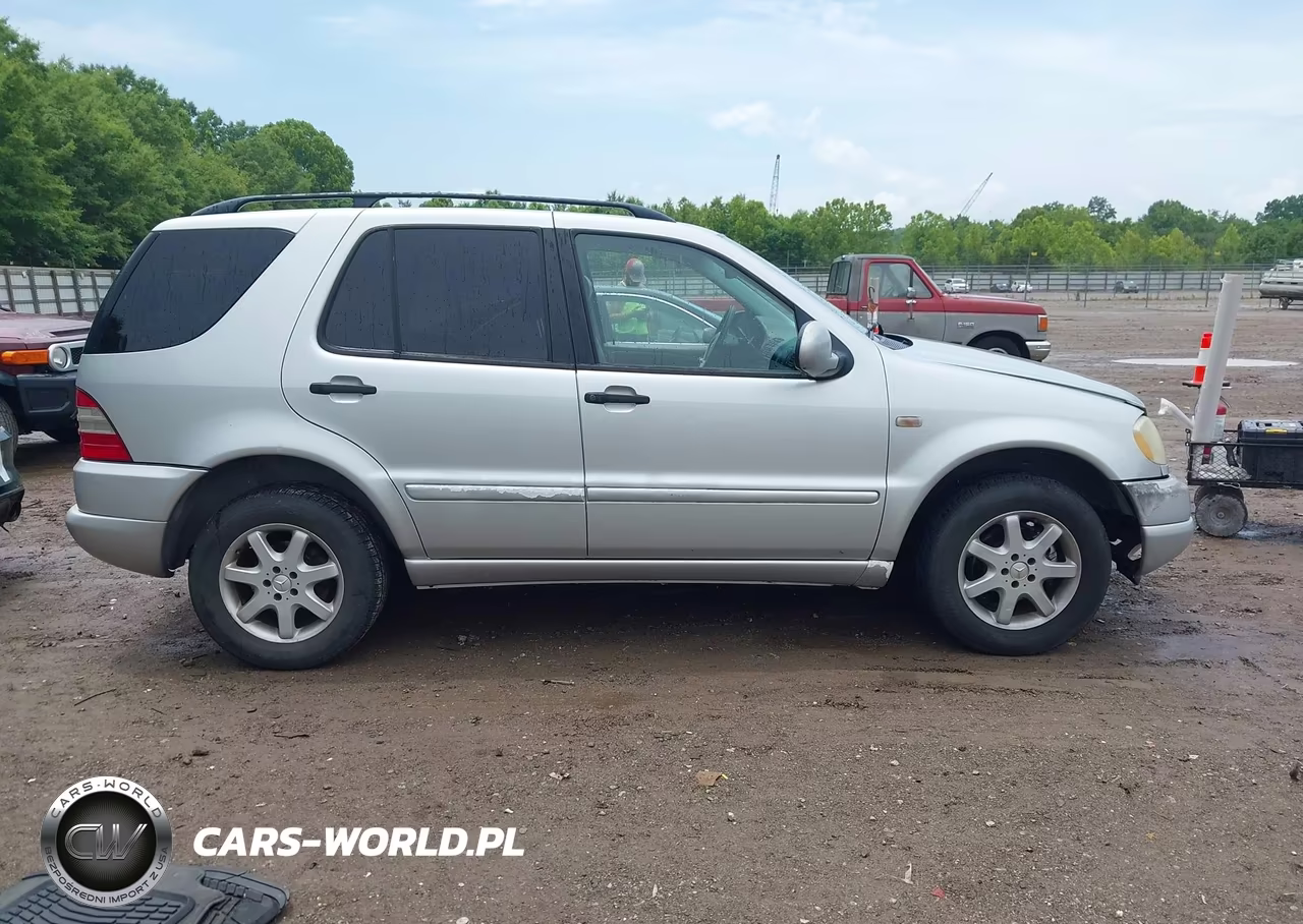 1999 Mercedes-Benz Ml 430 VIN:4JGAB72E1XA077136 - 13