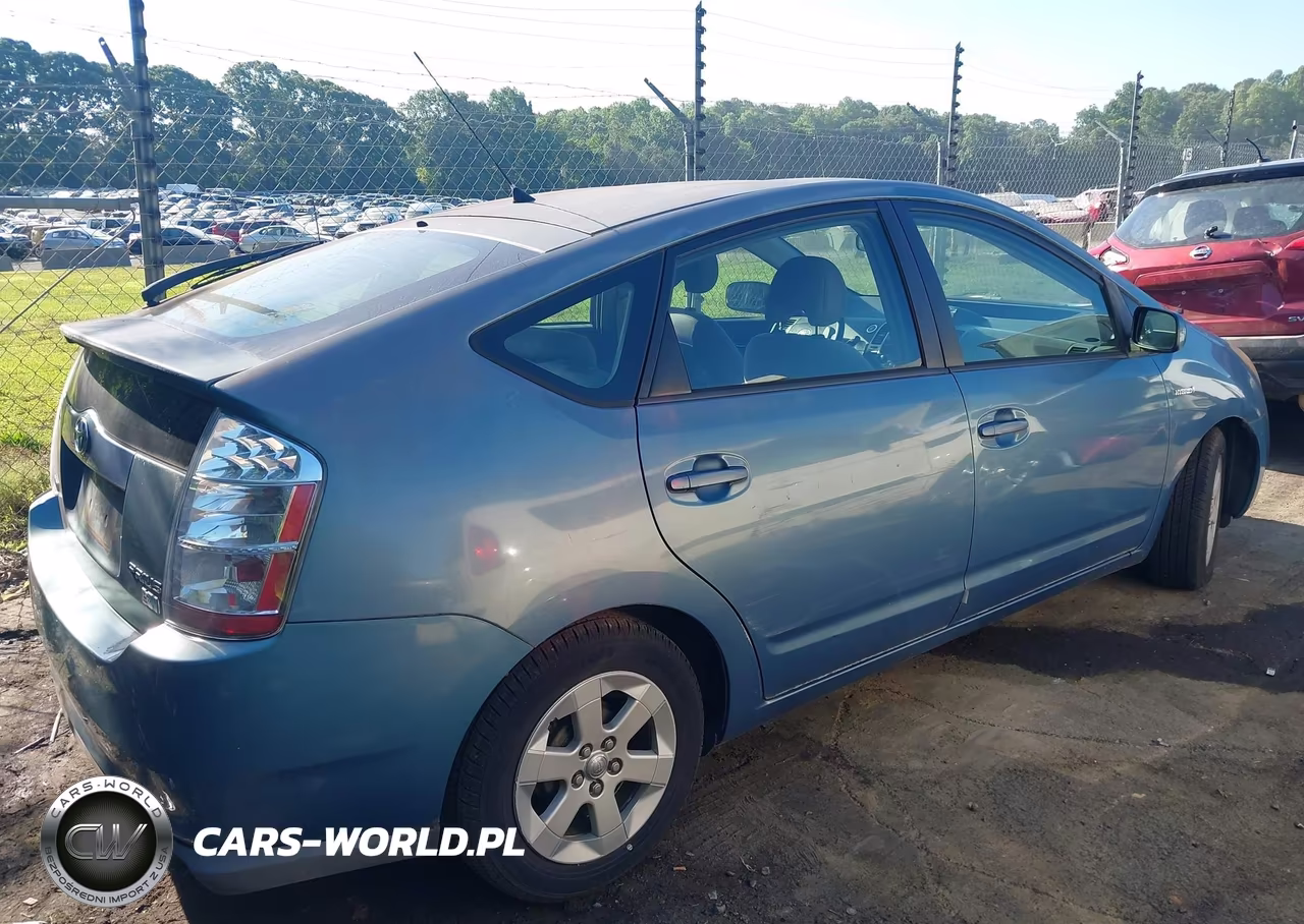 2007 Toyota Prius VIN:JTDKB20U677653807 - 4