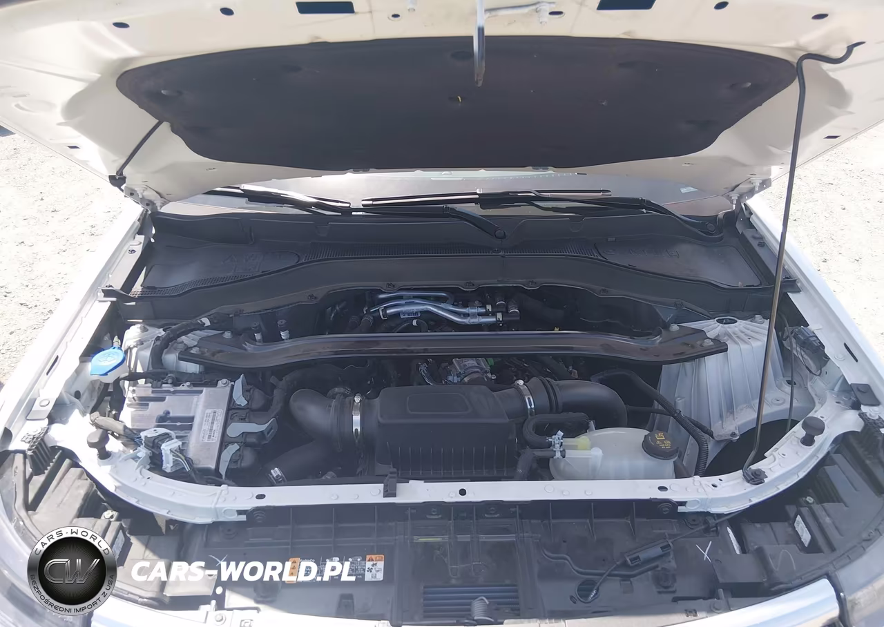 2025 Ford Explorer Platinum VIN:1FMWK7HC2SGA77616 - 10