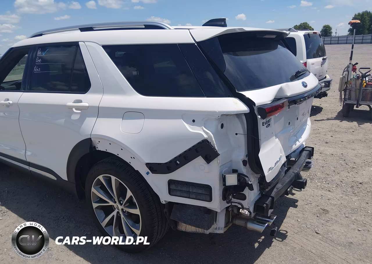 2025 Ford Explorer Platinum VIN:1FMWK7HC2SGA77616 - 19