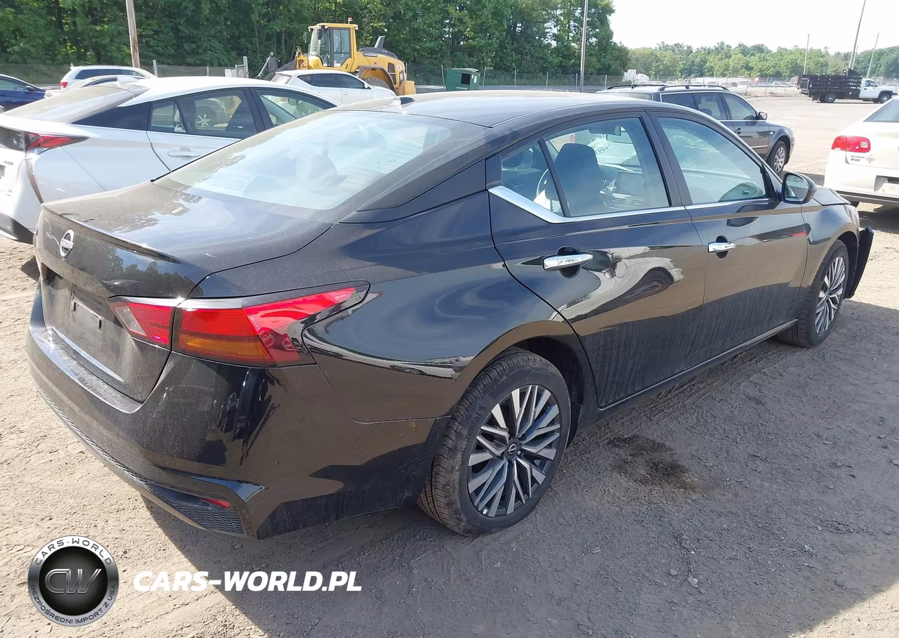 2025 Nissan Altima Sv Fwd VIN:1N4BL4DV7SN384920 - 4