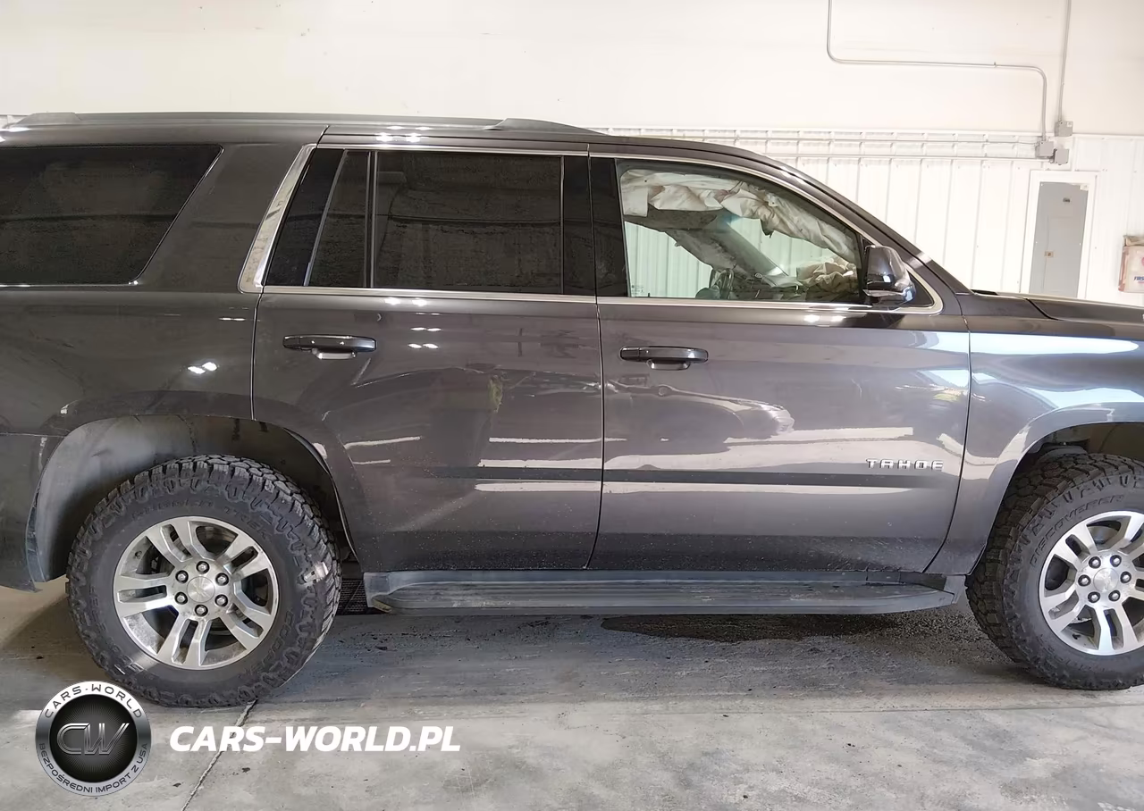 2017 Chevrolet Tahoe Ls VIN:1GNSKAKC8HR196512 - 14