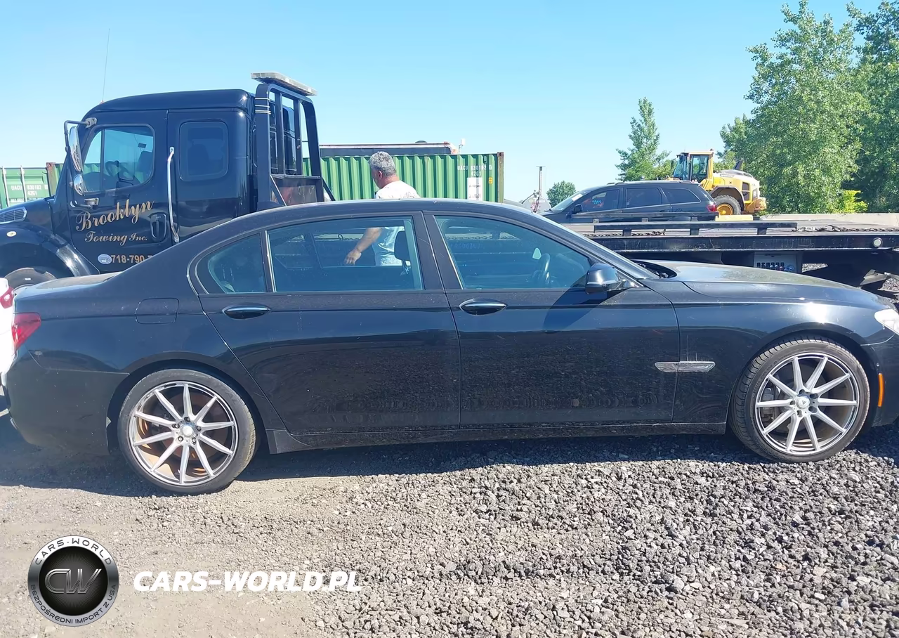 2014 BMW Alpina B7 xDrive VIN:WBAYF8C53ED653765 - 13