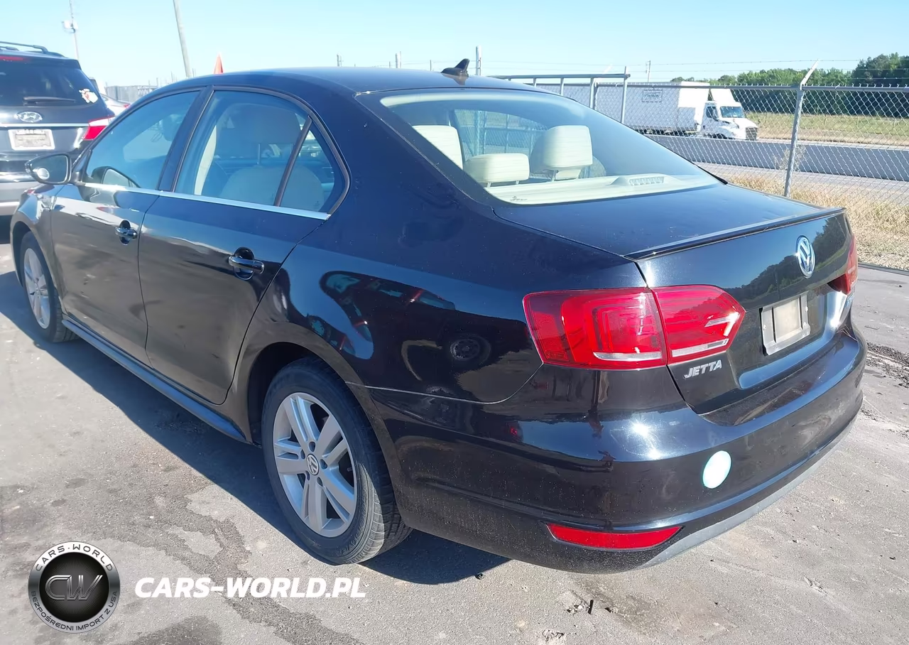 2013 Volkswagen Jetta Hybrid Sel VIN:3VW637AJ2DM286466 - 3