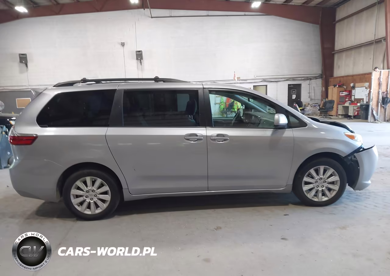 2015 Toyota Sienna Le 7 Passenger VIN:5TDJK3DC8FS094820 - 13