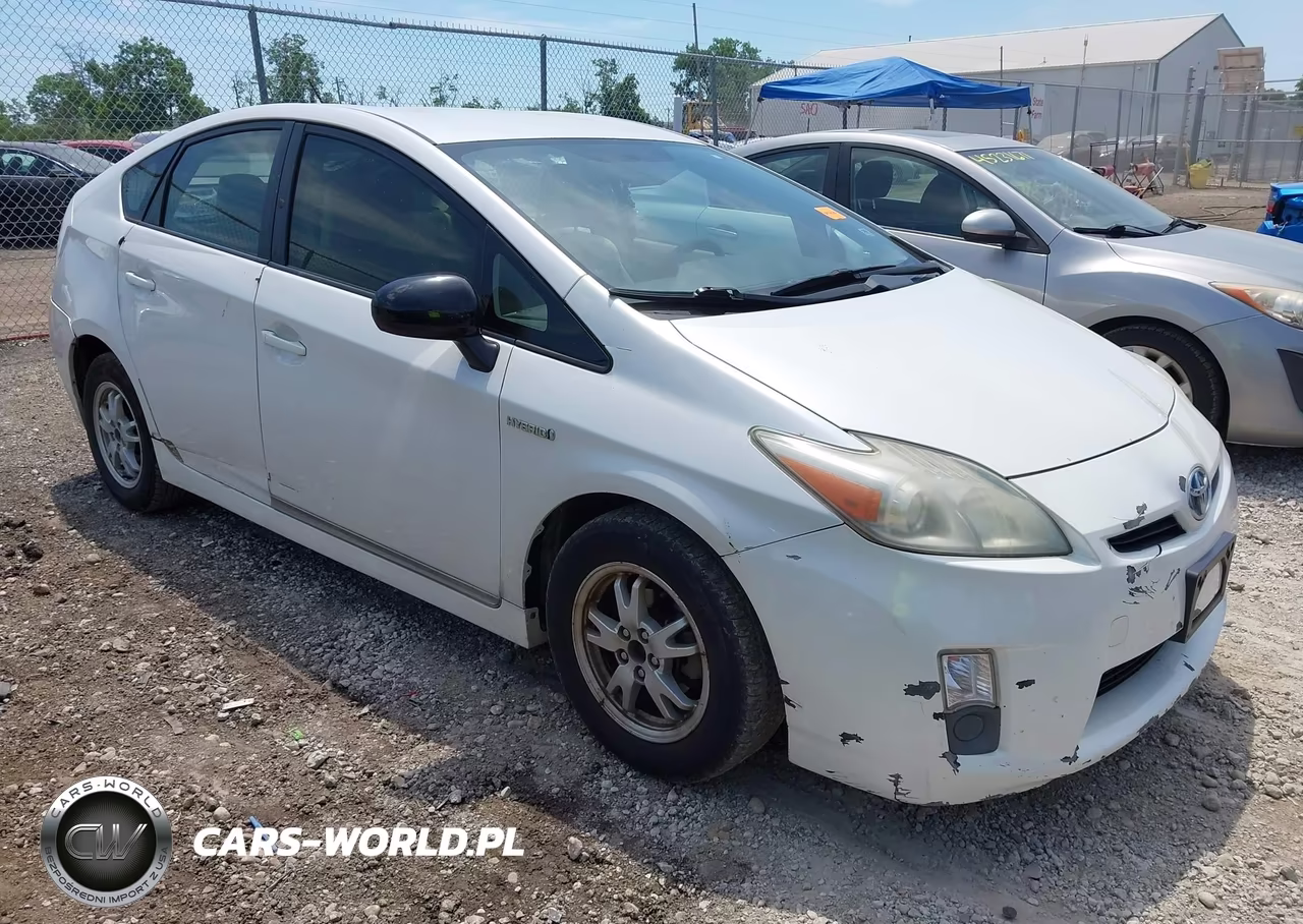 2011 Toyota Prius Two – zdjęcie 1 z 16