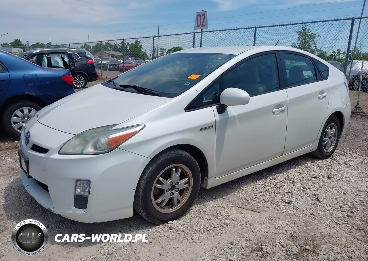 2011 Toyota Prius Two VIN:JTDKN3DU9B0283042 - 2