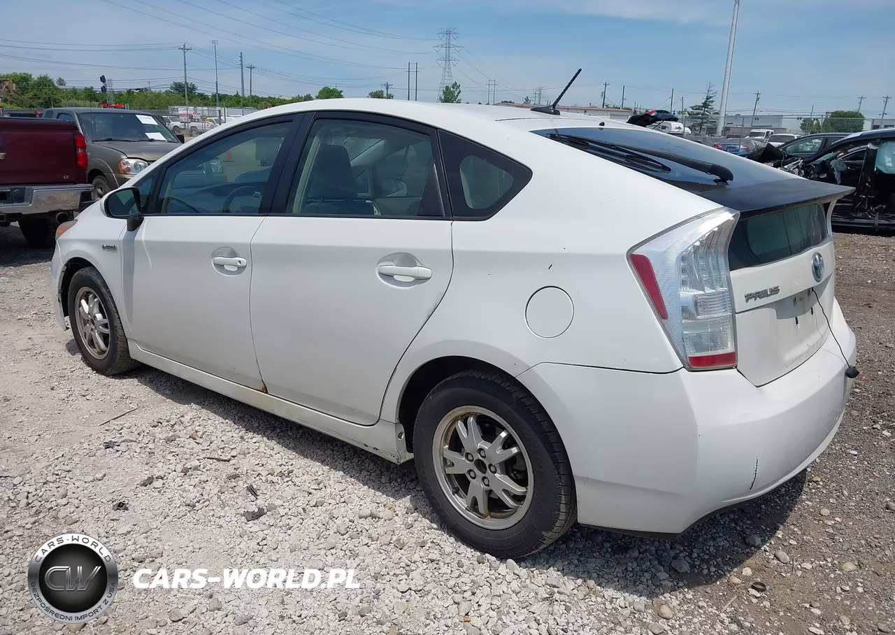 2011 Toyota Prius Two VIN:JTDKN3DU9B0283042 - 3