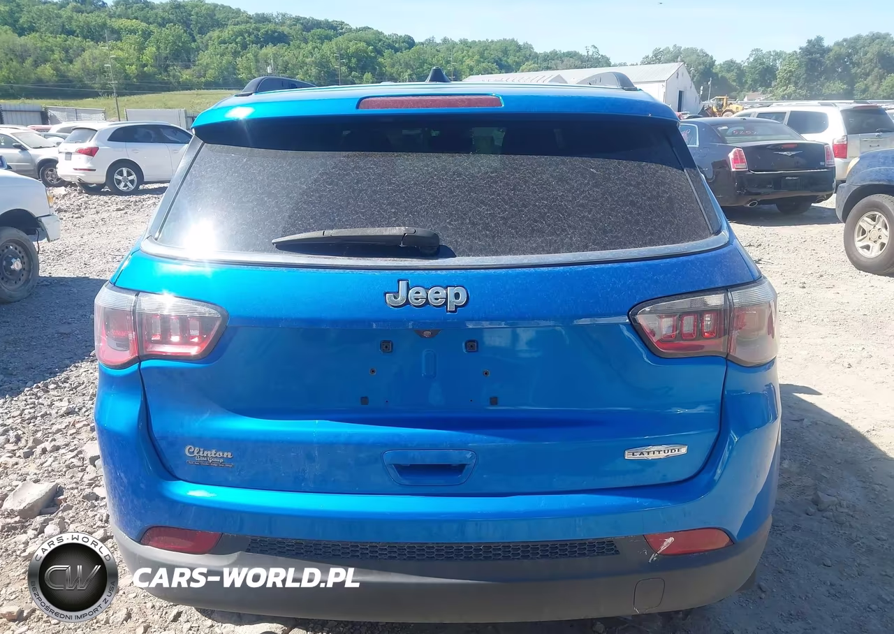 2017 Jeep New Compass Latitude 4X4 VIN:3C4NJDBB0HT666685 - 16