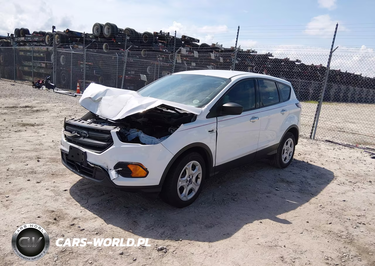2017 Ford Escape S VIN:1FMCU0F70HUA07908 - 2