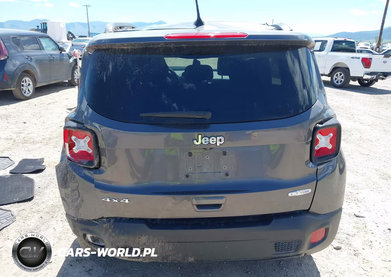 2018 Jeep Renegade Latitude 4X4 VIN:ZACCJBBB0JPG87173 - 16