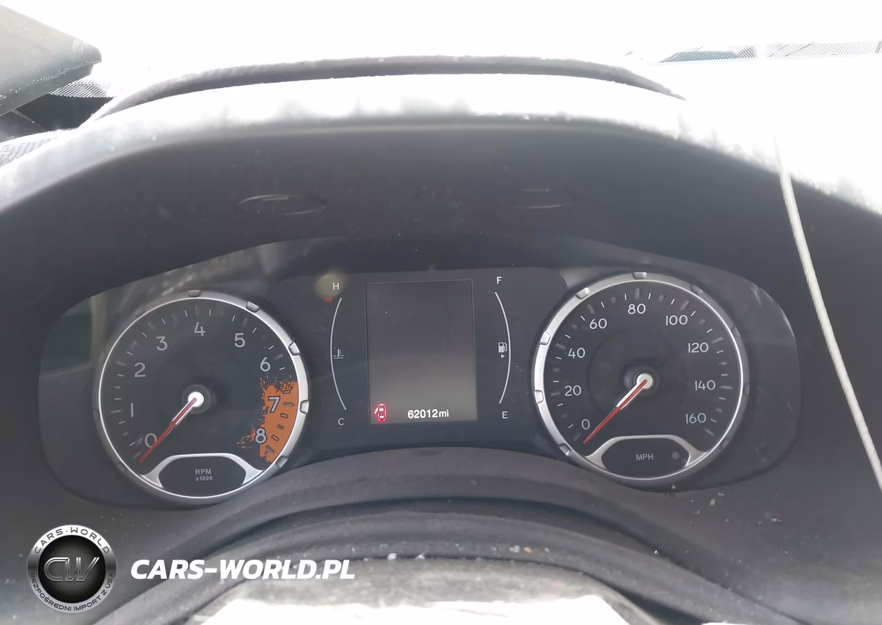 2018 Jeep Renegade Latitude 4X4 VIN:ZACCJBBB0JPG87173 - 7
