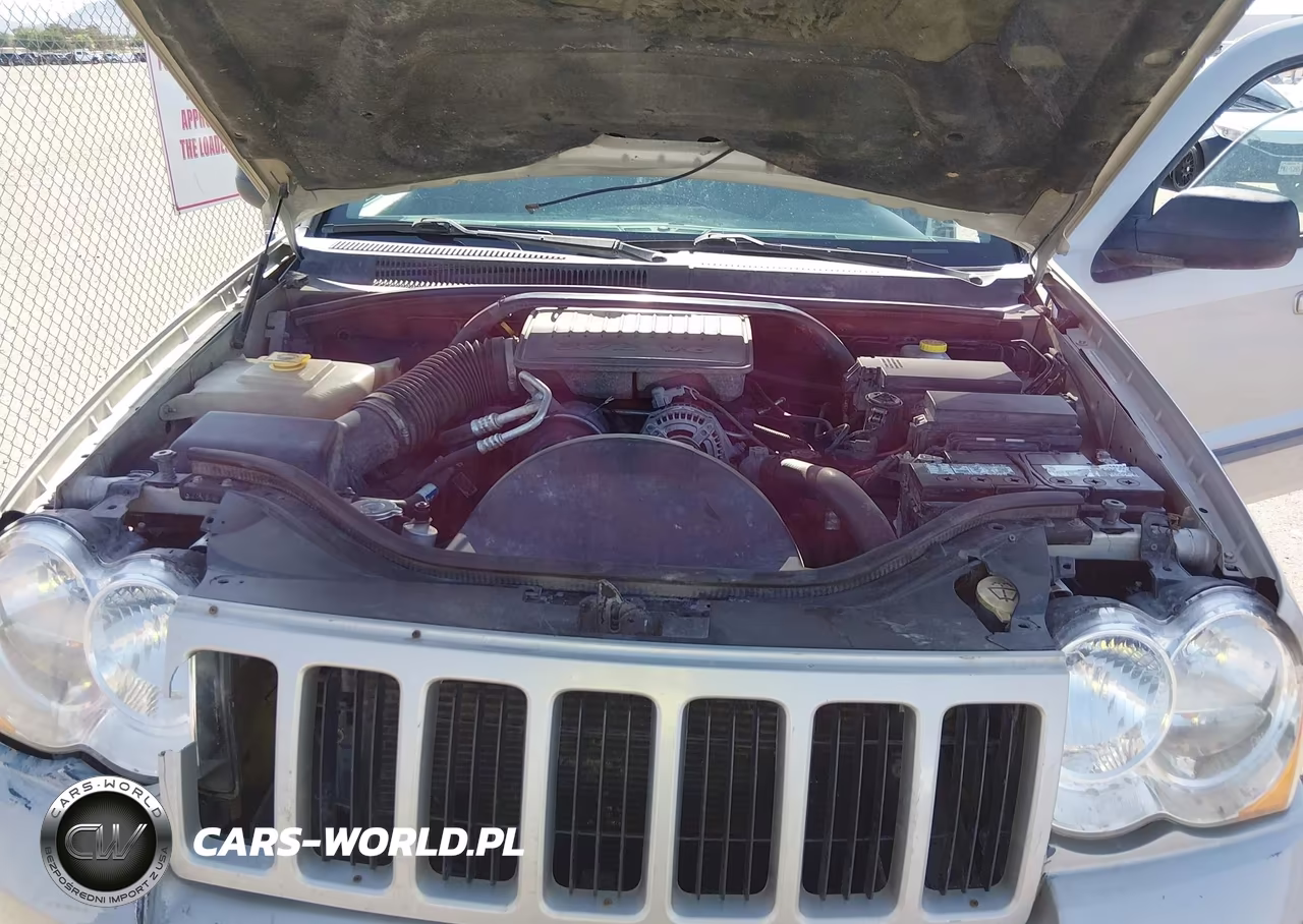 2008 Jeep Grand Cherokee Laredo VIN:1J8GR48K38C223251 - 10