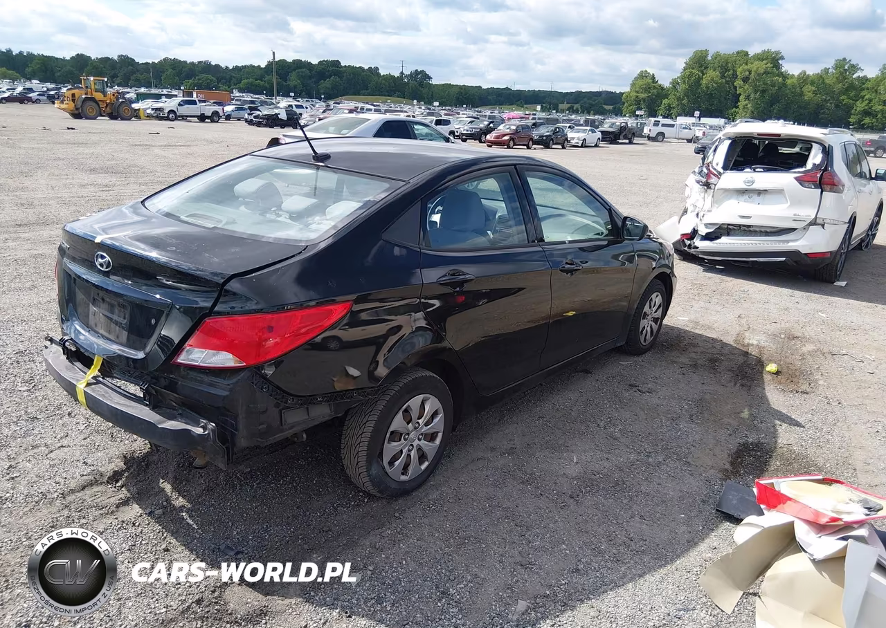 2017 Hyundai Accent Se VIN:KMHCT4AE3HU375290 - 4