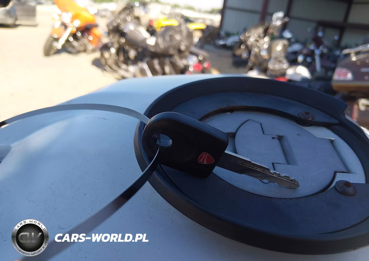 2020 Ducati Supersport VIN:ZDMVABDSXLB008680 - 11