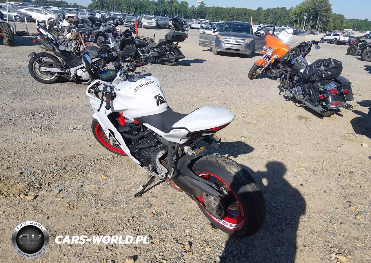 2020 Ducati Supersport VIN:ZDMVABDSXLB008680 - 3