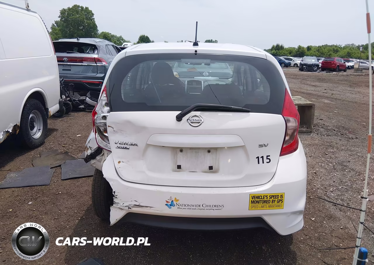 2018 Nissan Versa Note Sv VIN:3N1CE2CP9JL369997 - 17
