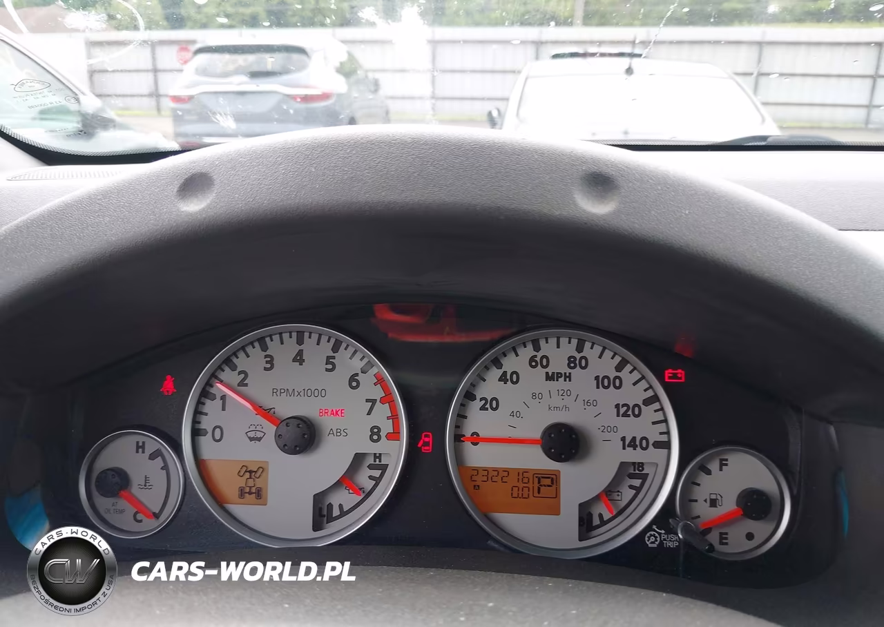 2015 Nissan Xterra Pro-4X VIN:5N1AN0NWXFN661805 - 7